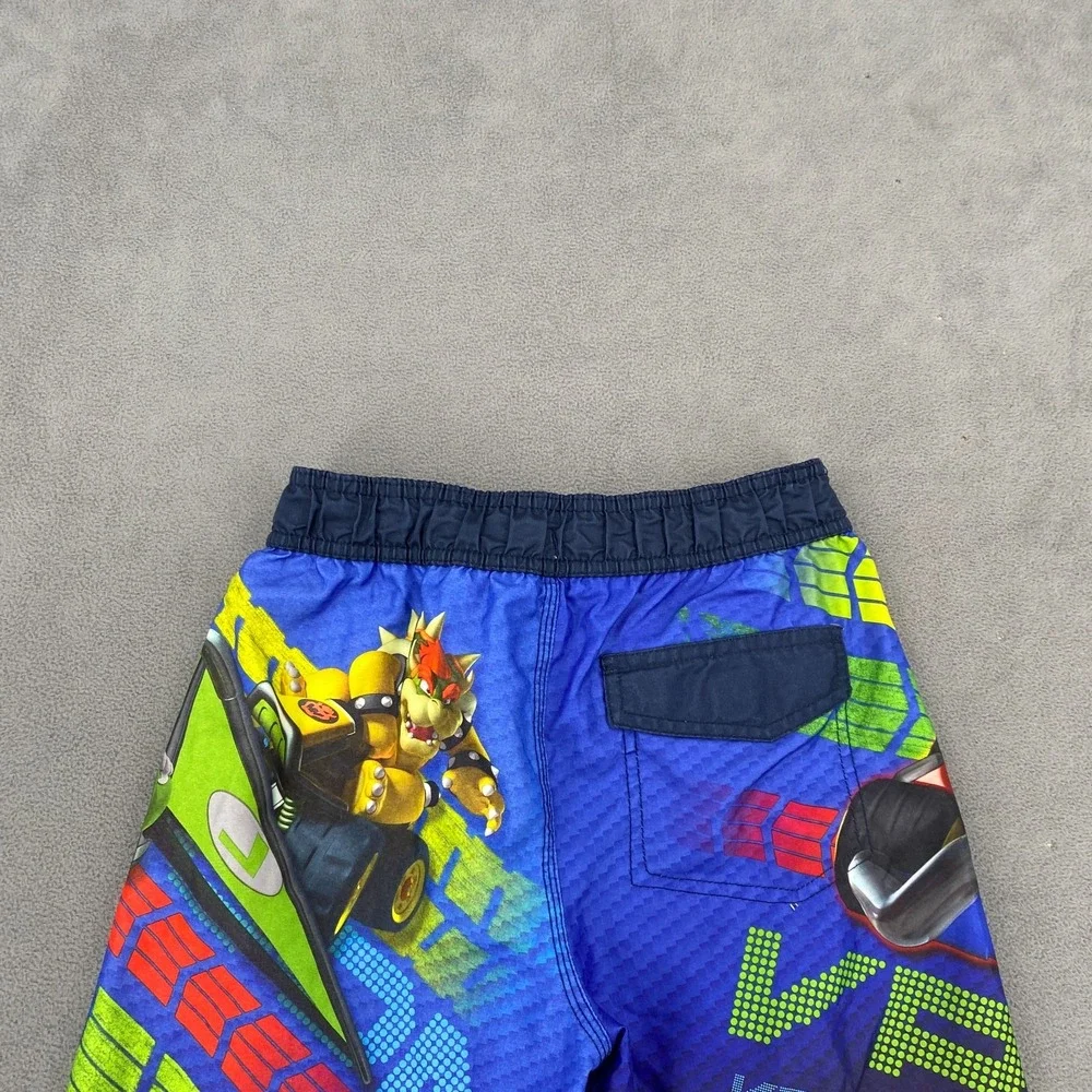 trunks nintendo mario